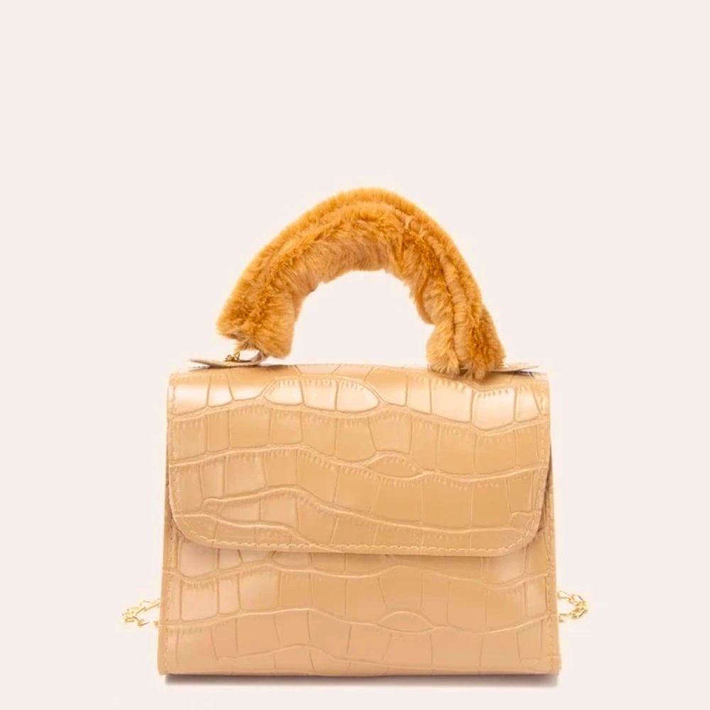 🤎mini handbag/ crossbody/w chain